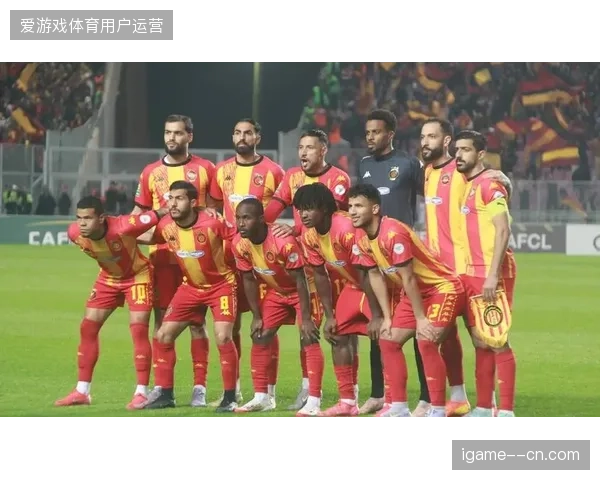奥地利队在胶着的比赛中抓住机会取得胜利，突尼斯队的红牌成为比赛转折点